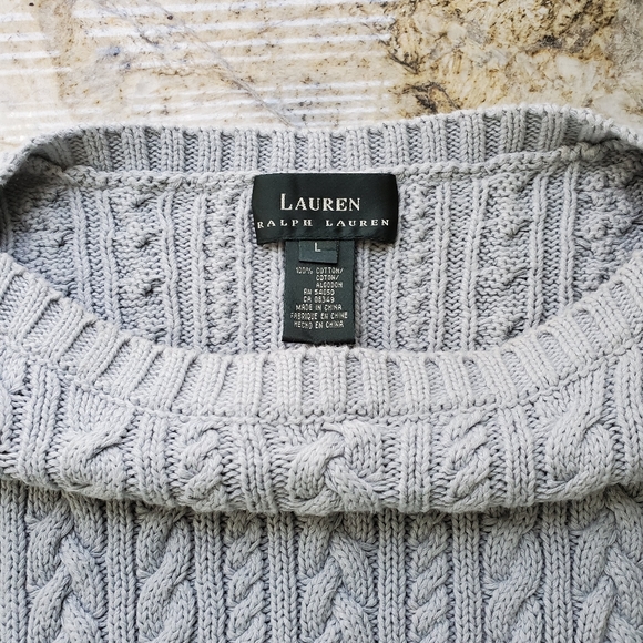 Knitted sweater - Picture 3 of 8